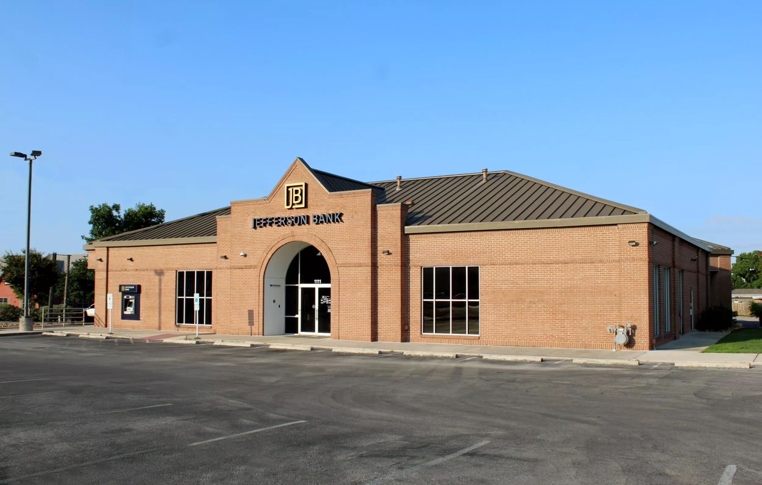 Goliad banking location | Jefferson Bank